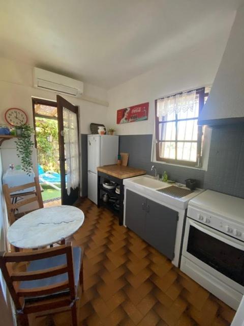 Studio Grotte Des Fees Єр Екстер'єр фото